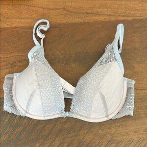 Victoria's Secret Gray Underwire Bra with Lace